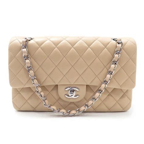 sac chanel deuxieme main|second hand chanel vanity bags.